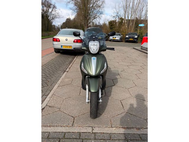 piaggio - beverly-sport-touring-350-abs