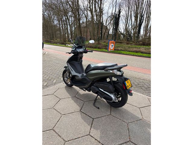piaggio - beverly-sport-touring-350-abs