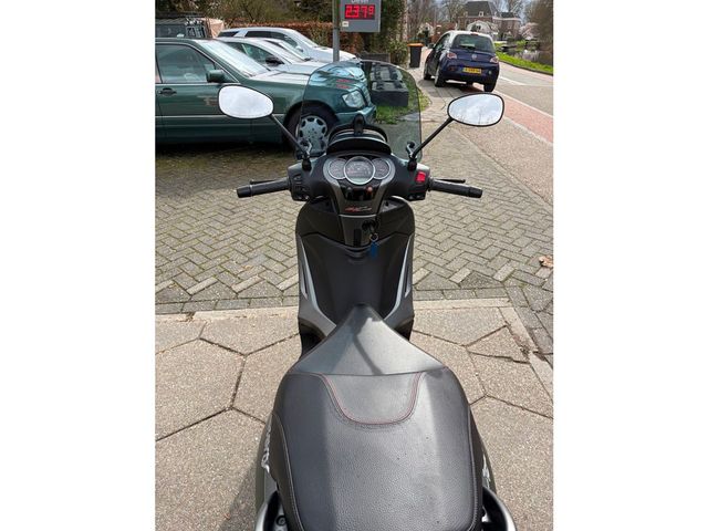 piaggio - beverly-sport-touring-350-abs