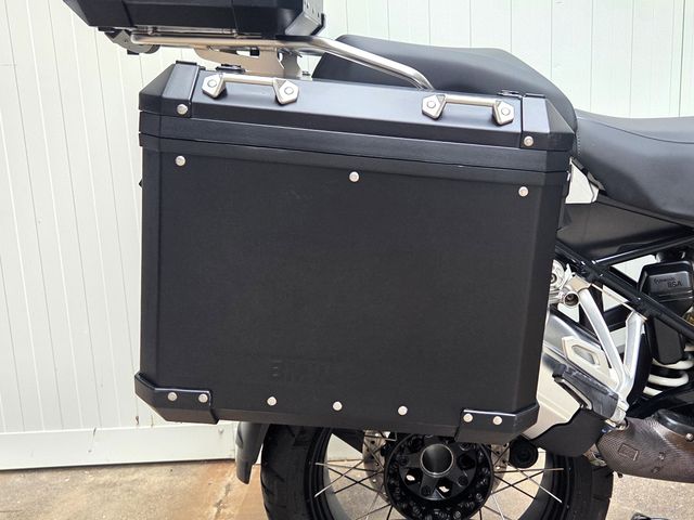 bmw - r-1200-gs-adventure-triple-black