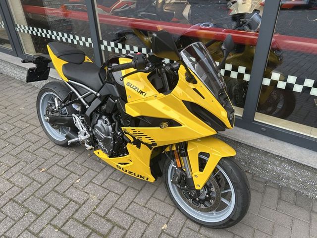 suzuki - gsx-8r