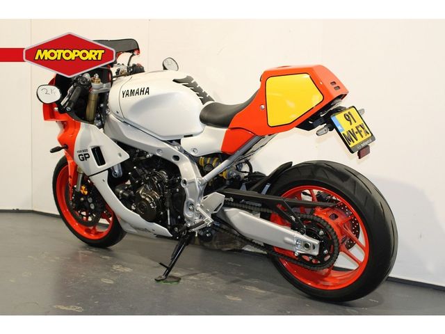 yamaha - xsr-900-gp
