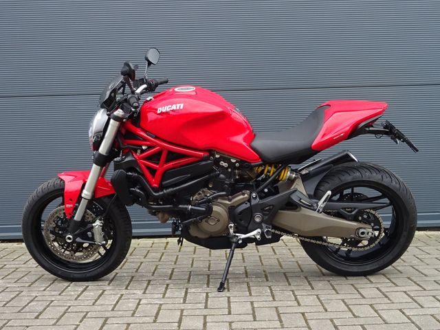 ducati - monster-821