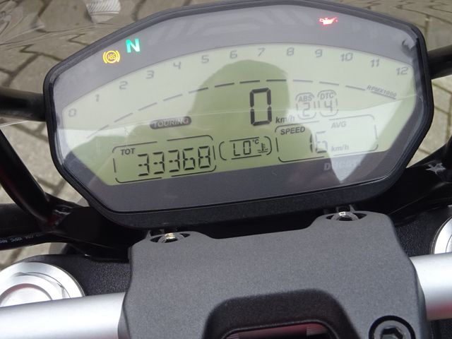 ducati - monster-821
