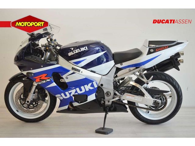 suzuki - gsx-r-750