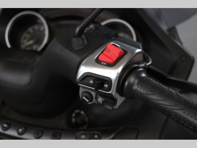 piaggio - mp3-500-sport-hpe-abs-asr