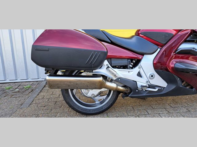 honda - st-1300-pan-european-abs