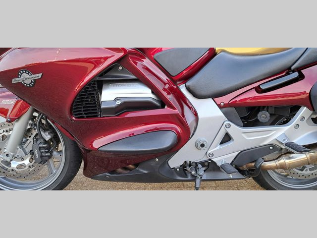 honda - st-1300-pan-european-abs