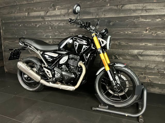 triumph - speed-400