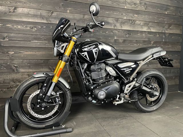 triumph - speed-400