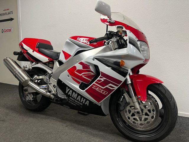yamaha - yzf-750-r