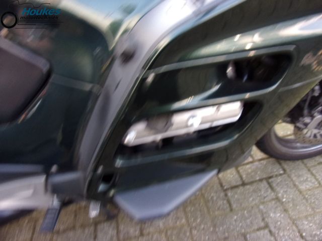 honda - st-1100-pan-european