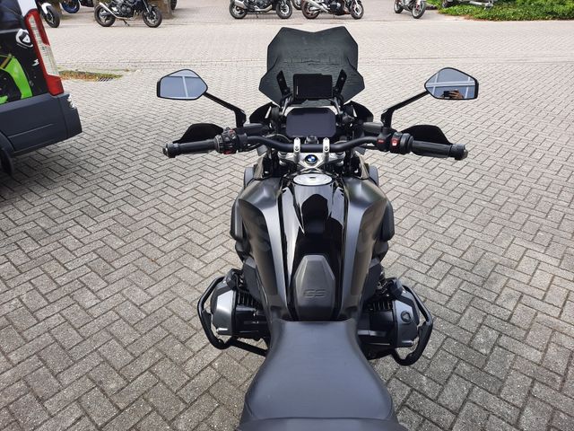 bmw - r-1250-gs-triple-black