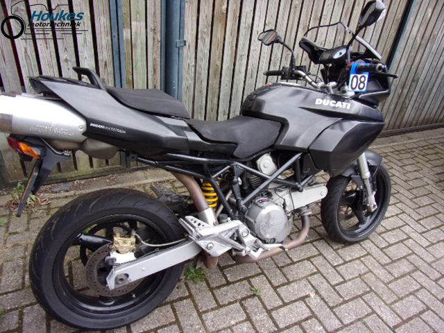 ducati - 620-multistrada