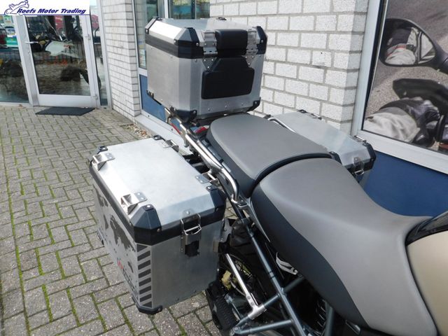 bmw - r-1200-gs-adventure-triple-black