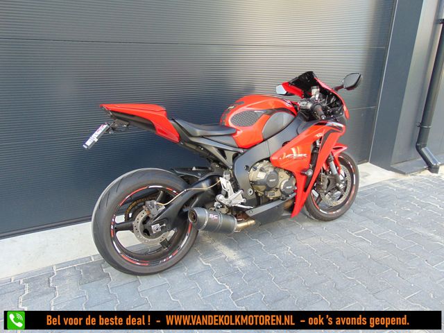 honda - cbr-1000-rr-fireblade