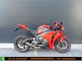 HONDA CBR 1000 RR FIREBLADE