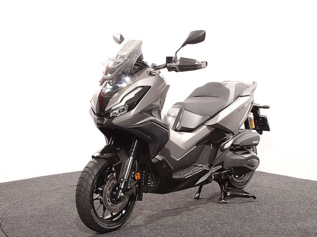 honda - adv-350
