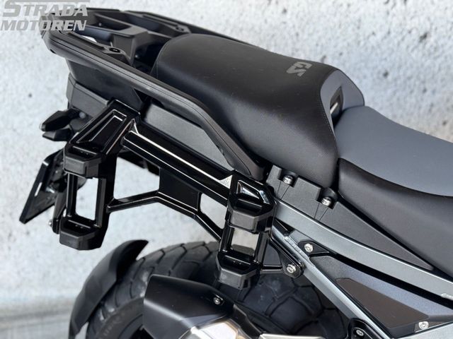 bmw - r-1300-gs-adventure-triple-black