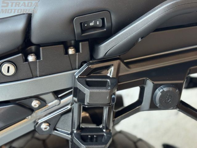 bmw - r-1300-gs-adventure-triple-black