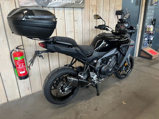 yamaha - tracer-9