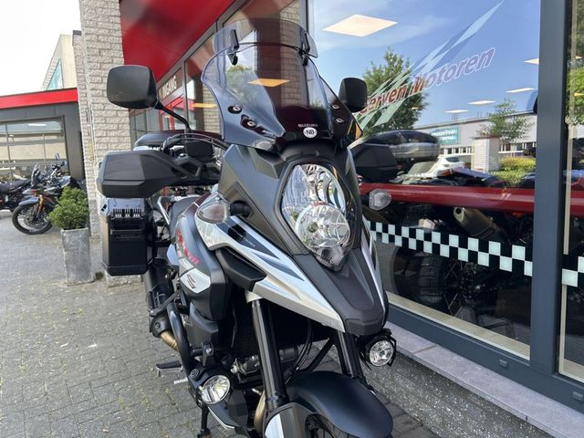 suzuki - v-strom-1000-xta-adventure