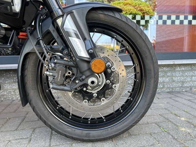 suzuki - v-strom-1000-xta-adventure