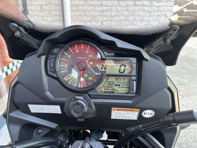 suzuki - v-strom-1000-xta-adventure