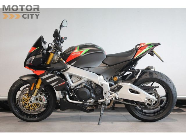 aprilia - tuono--v4-1100-factory