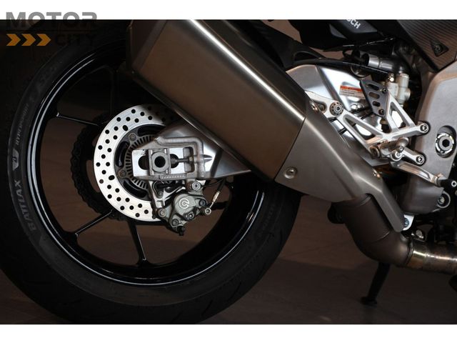 aprilia - tuono--v4-1100-factory