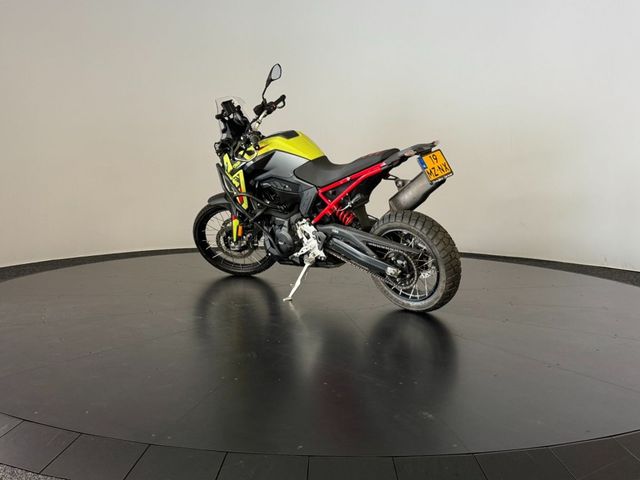 bmw - f-900-gs