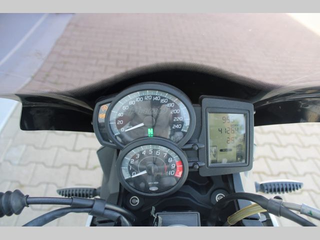 bmw - f-800-r