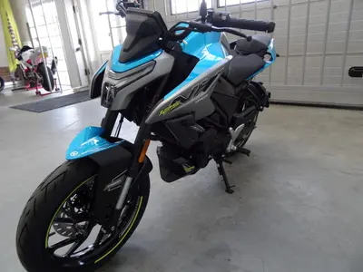 CFMOTO 125 NK – foto 3