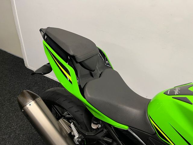 kawasaki - ninja-400