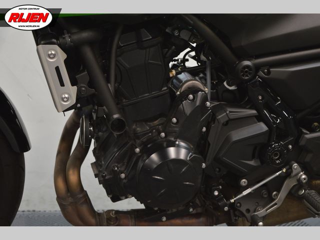 kawasaki - z650-s
