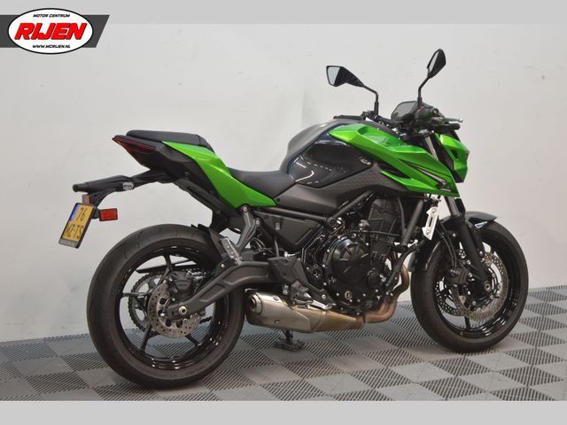 kawasaki - z650-s