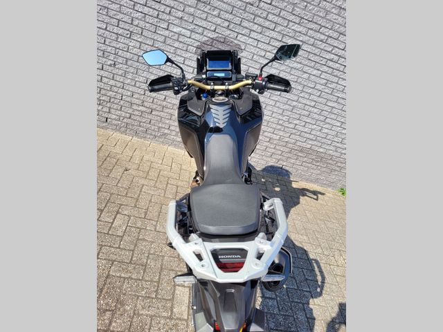 honda - crf-1100-l-africa-twin-adventure-sports