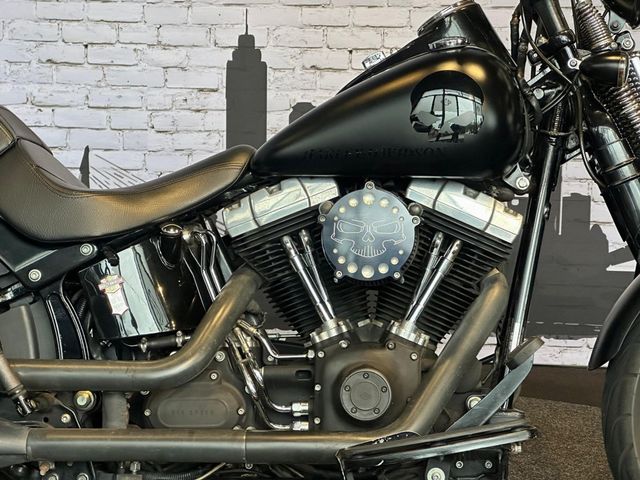 harley-davidson - cross-bones-flstsb