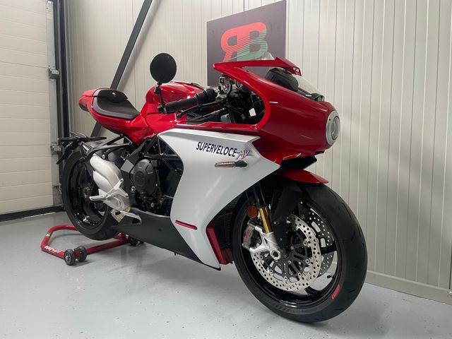 mv-agusta - superveloce-800