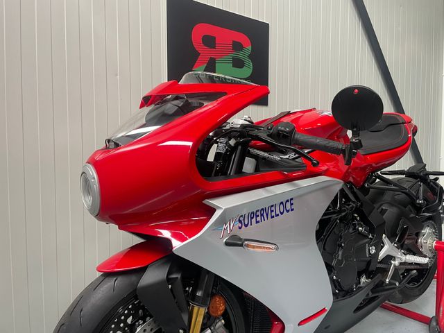 mv-agusta - superveloce-800