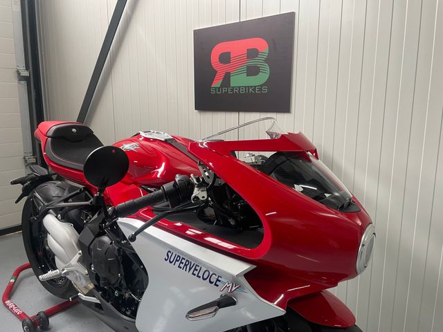 mv-agusta - superveloce-800