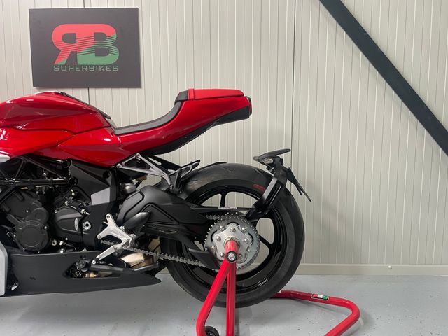 mv-agusta - superveloce-800
