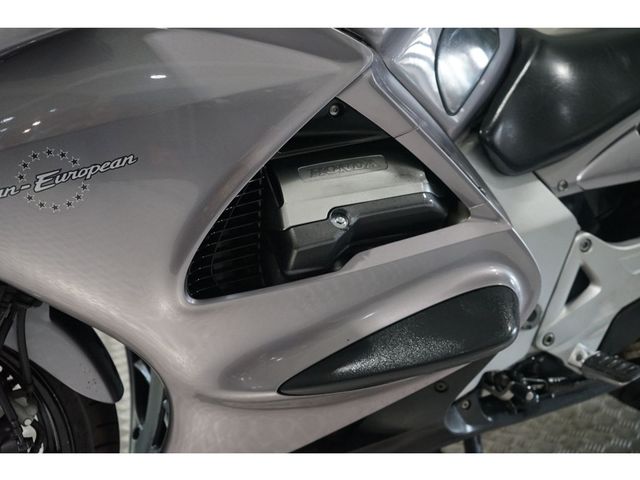 honda - st-1300-pan-european