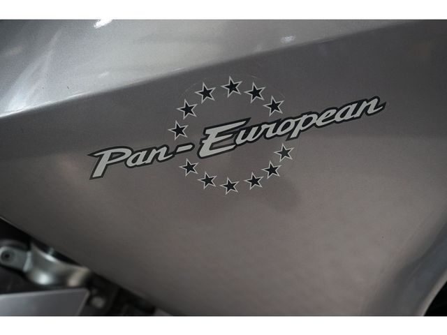 honda - st-1300-pan-european