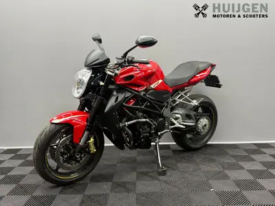 MV AGUSTA BRUTALE 1090 R – foto 2