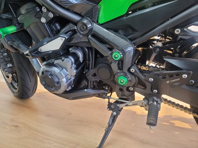 kawasaki - z900