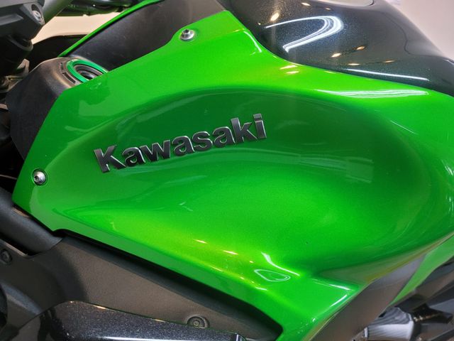 kawasaki - z900