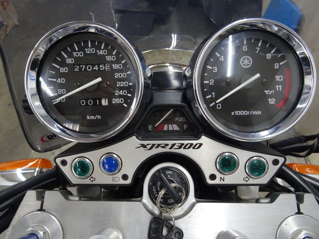 yamaha - xjr-1300