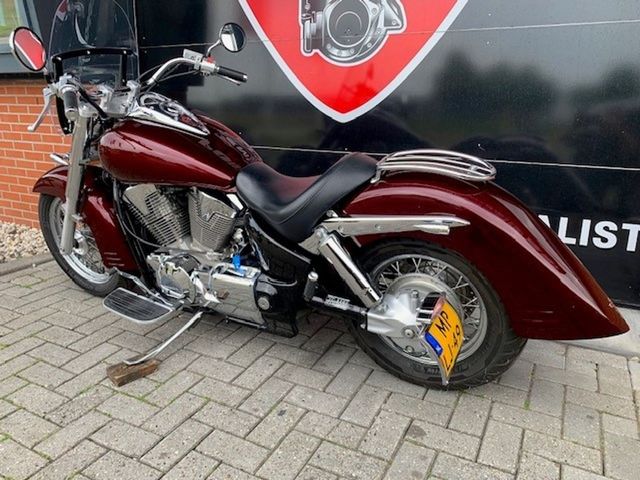 honda - vtx-1300