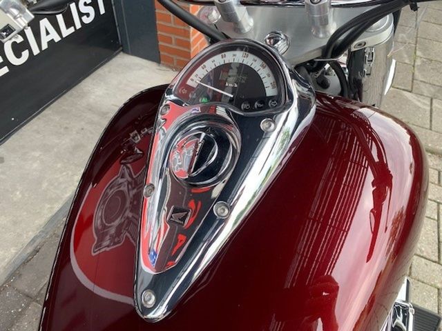 honda - vtx-1300